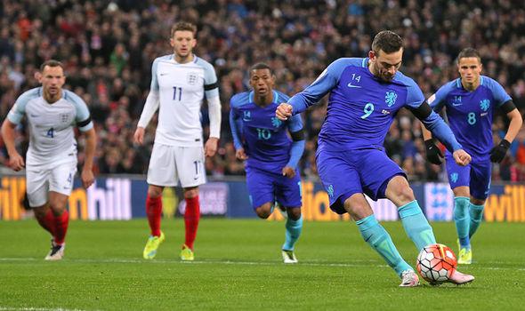 内马尔用精 内马尔用精