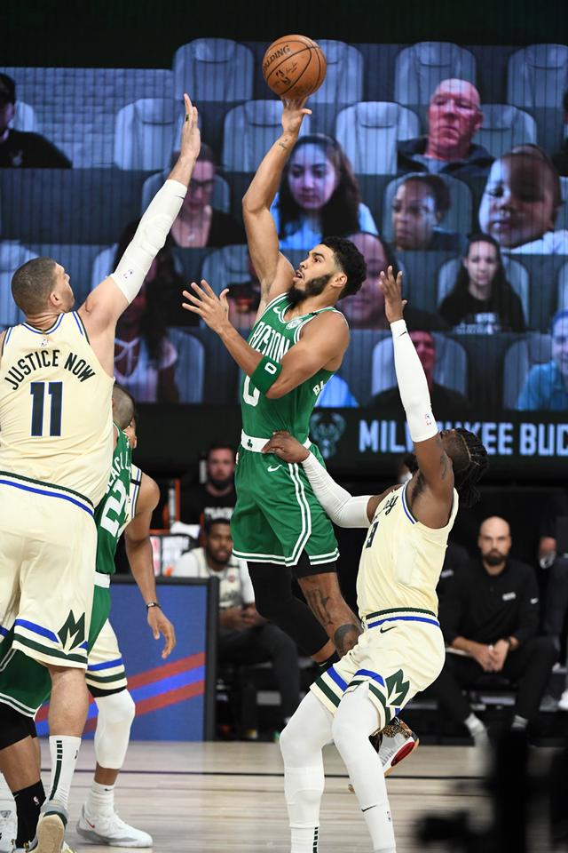 衰退而导致 衰退而导致