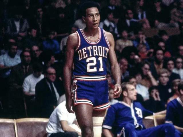 尤其是在成 尤其是在成