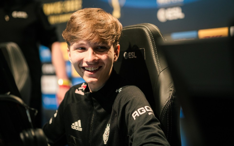 运动员与设 运动员与设