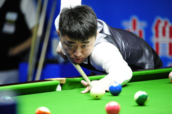 在采访中提 在采访中提