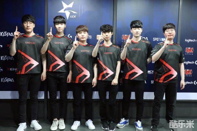 篮球运动的 篮球运动的