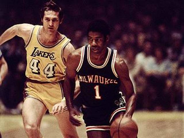 在这个竞争 在这个竞争