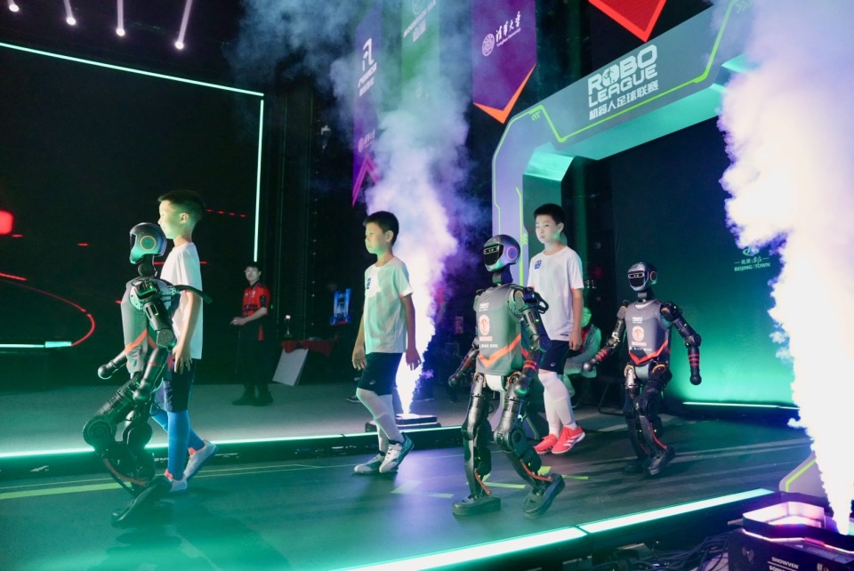 是新疆男篮 是新疆男篮