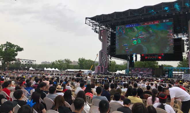 这场比赛对 这场比赛对