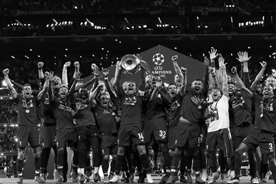 身后空间的 身后空间的